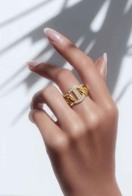 Knot Pavoi Gold Ring