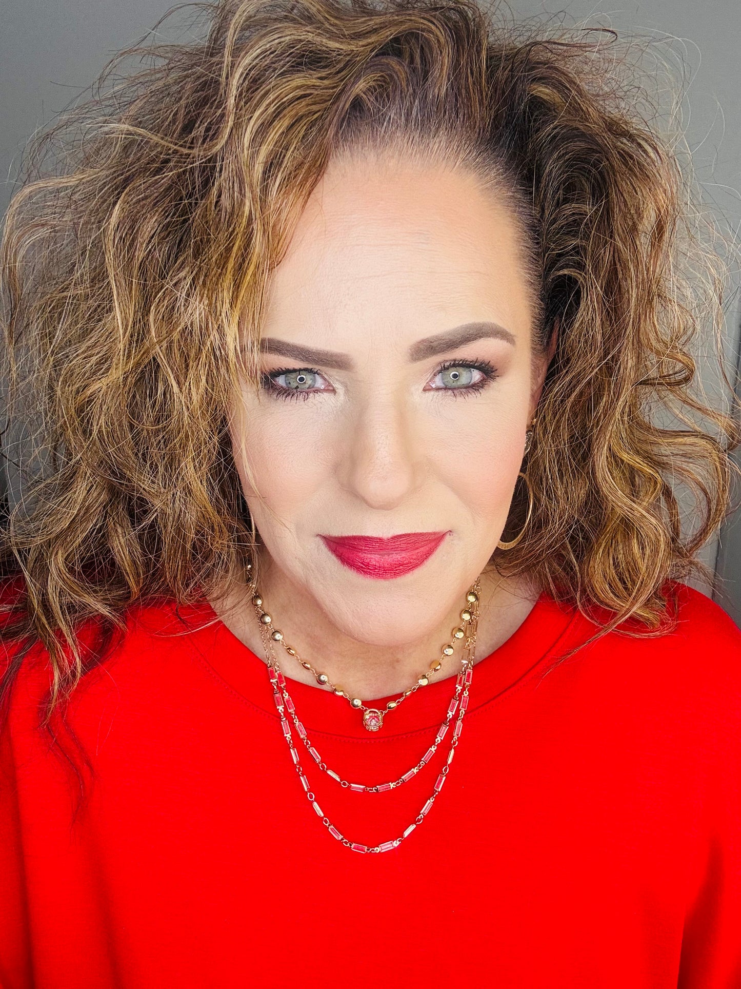 Clear Crystal Bezel Pendant Dot Chain Neckline Necklace