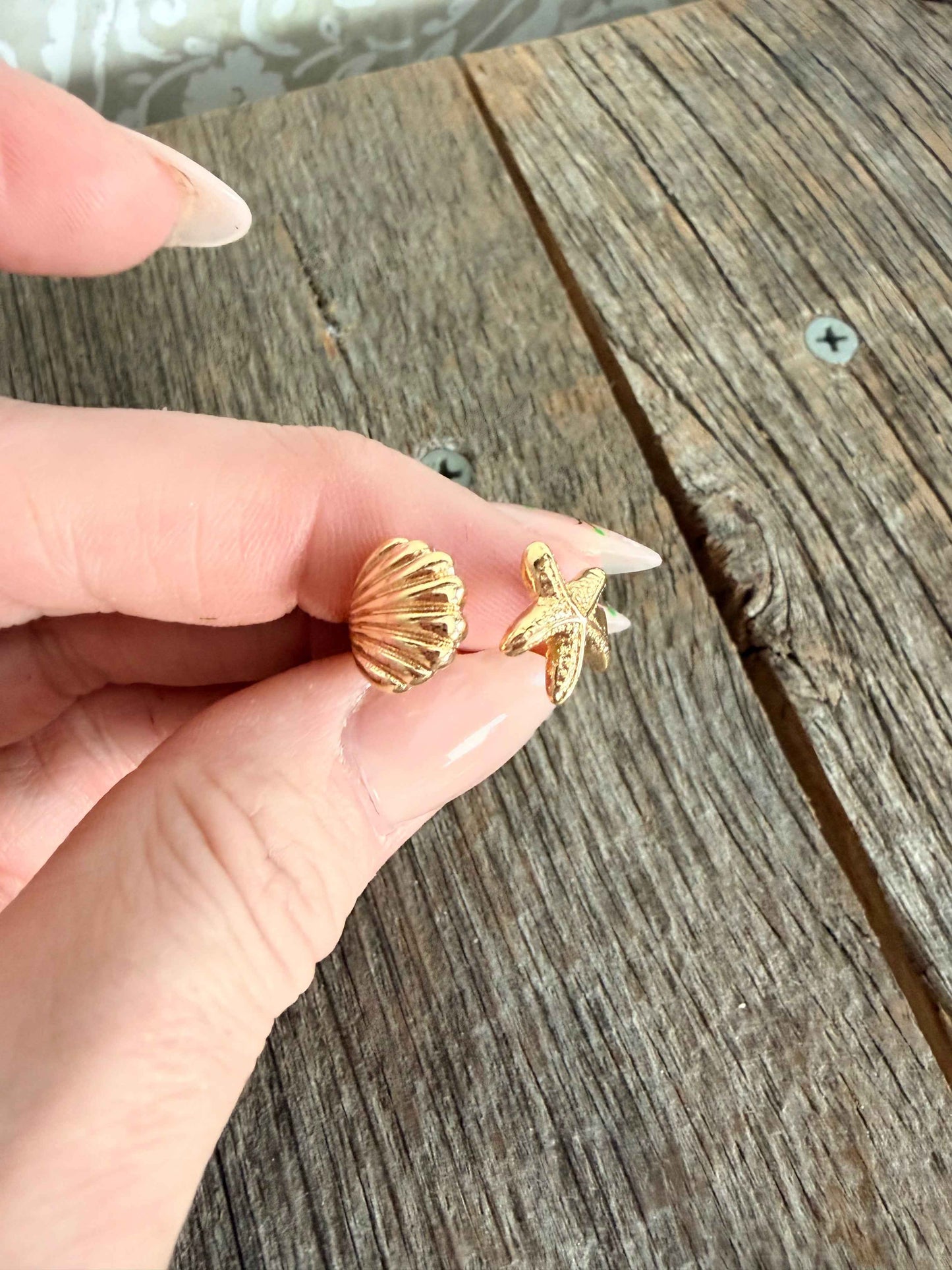 Non Tarnish Stainless Steel Chunky Statement Gold Starfish and Shell Stacking Ring