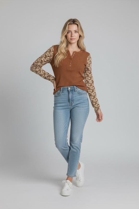 Oli & Hali Brown Ribbed Top